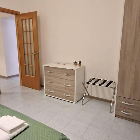 A Casa Di Tilla Наполи Екстериор снимка