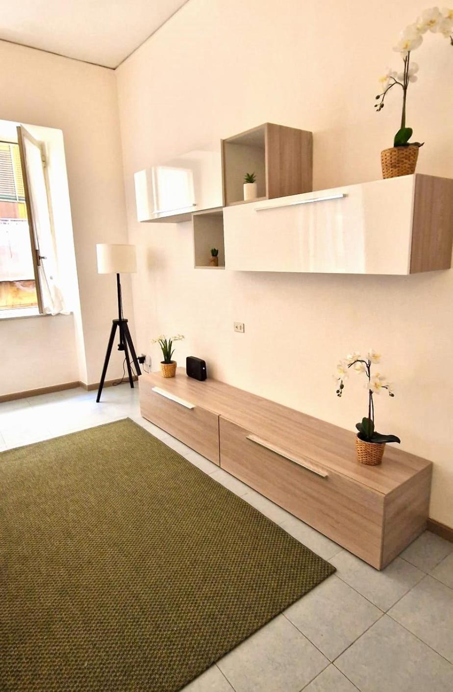 A Casa Di Tilla Наполи Екстериор снимка