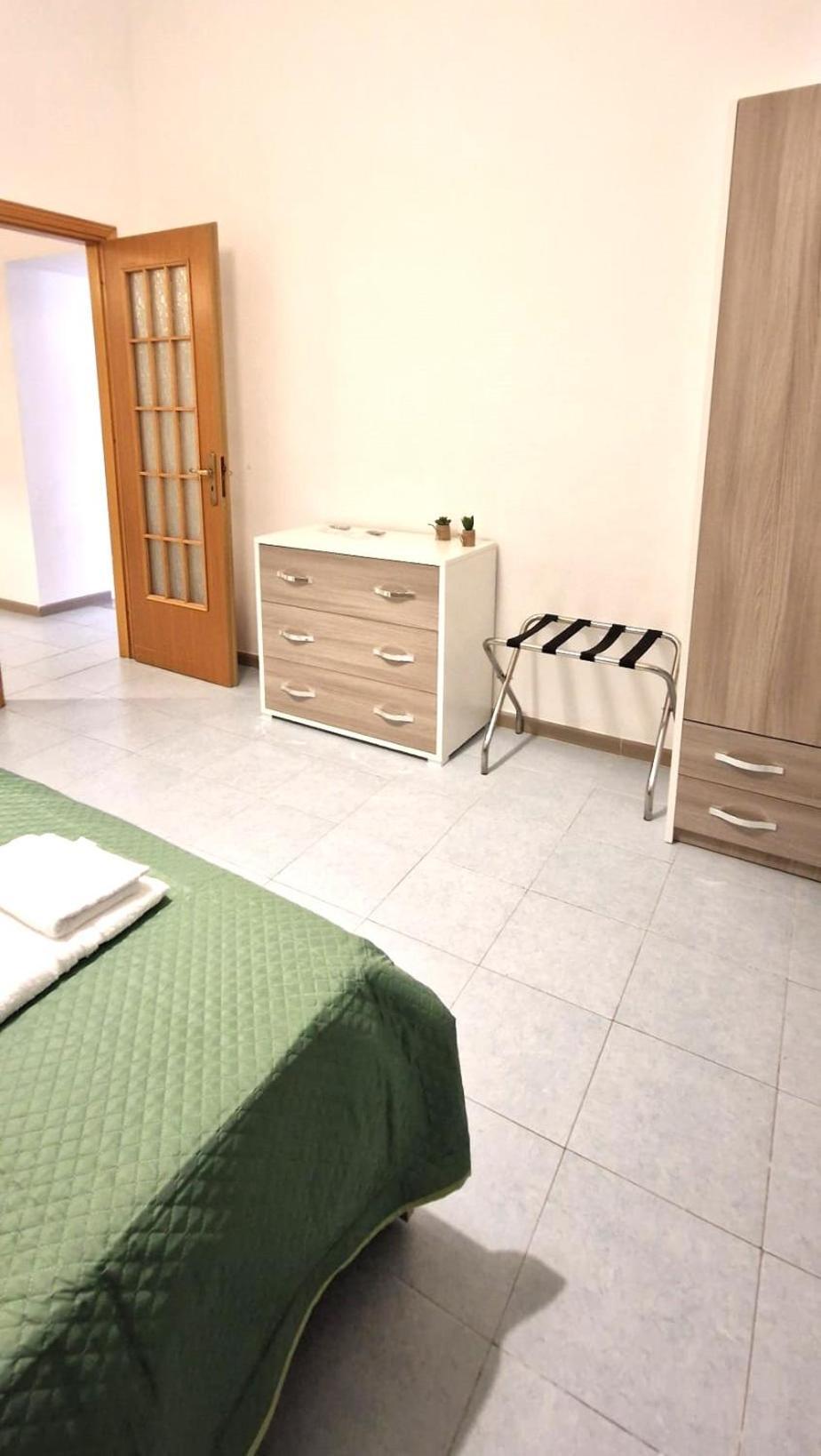 A Casa Di Tilla Наполи Екстериор снимка